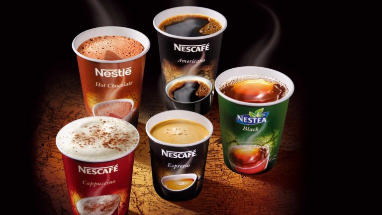 Nestlé beverages cups out of home on the go Chocolat Café coffee americano Cappuccino Espresso Nestea créés par l'Agence Packaging Satellites Design